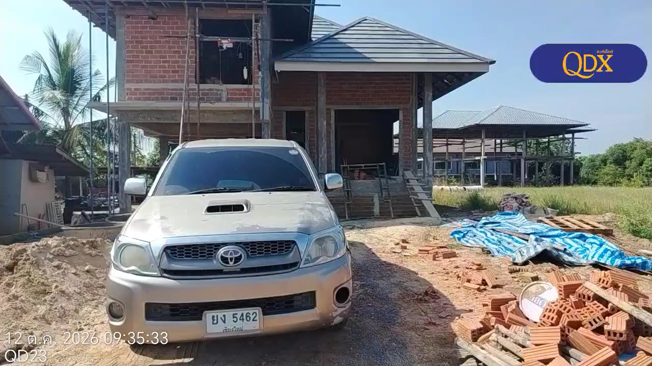 อัปเดตหน้างาน QD23: บ้านชั้นสองก่ออิฐและหลังคา